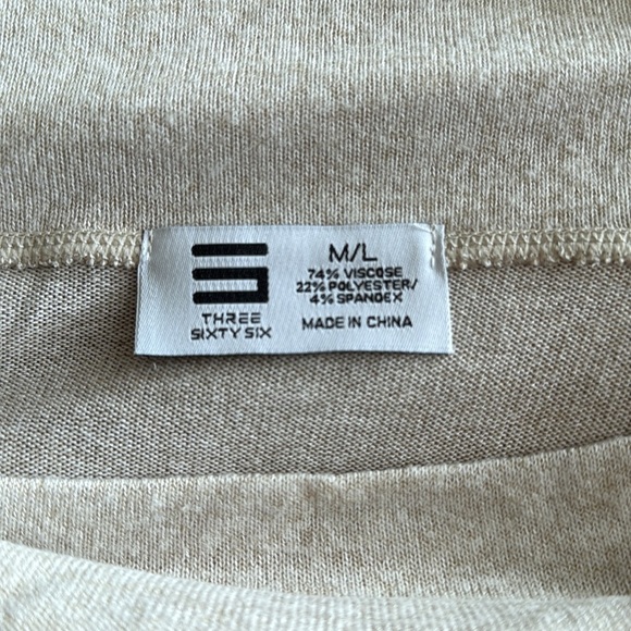 Three Sixty Six women’s Elegant Off-Shoulder Cream Sweater Size M/L NWOT - Picture 5 of 5